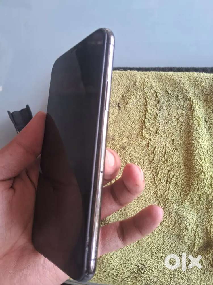 IPhone 11 pro good condition