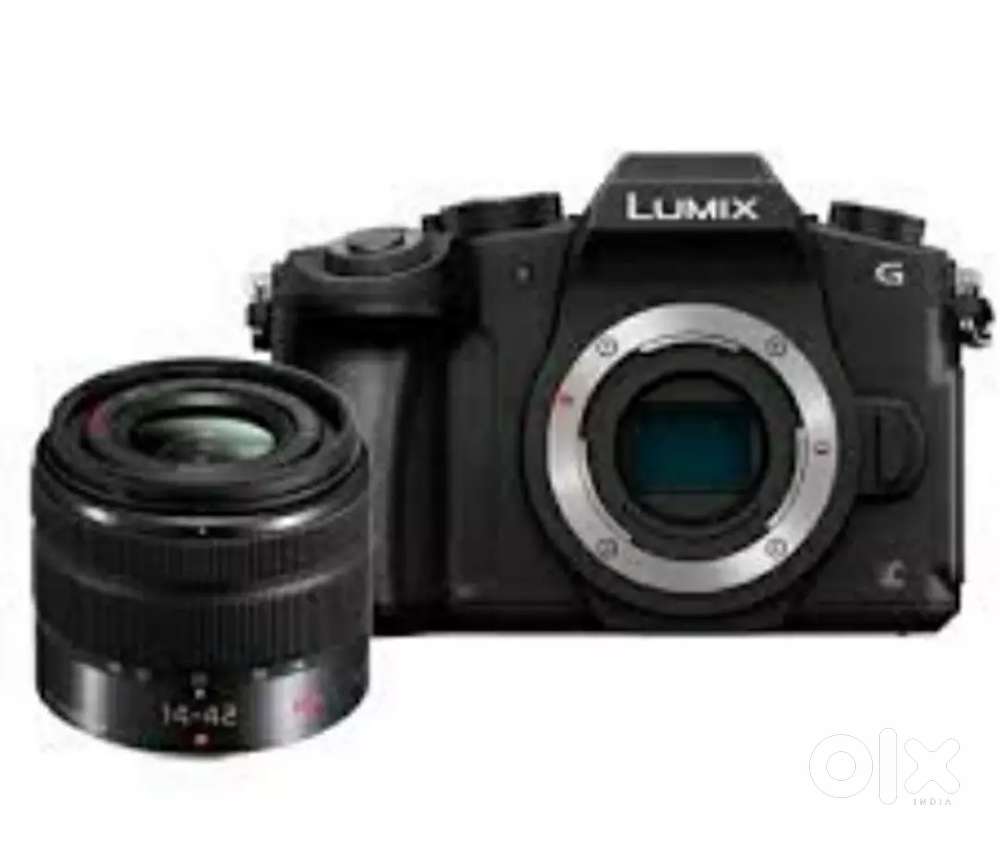 Panasonic Lumix mirrorless DSLR camera
