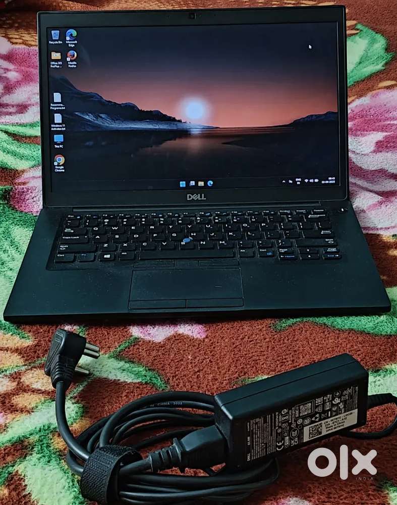 Dell latitude laptop 7490
