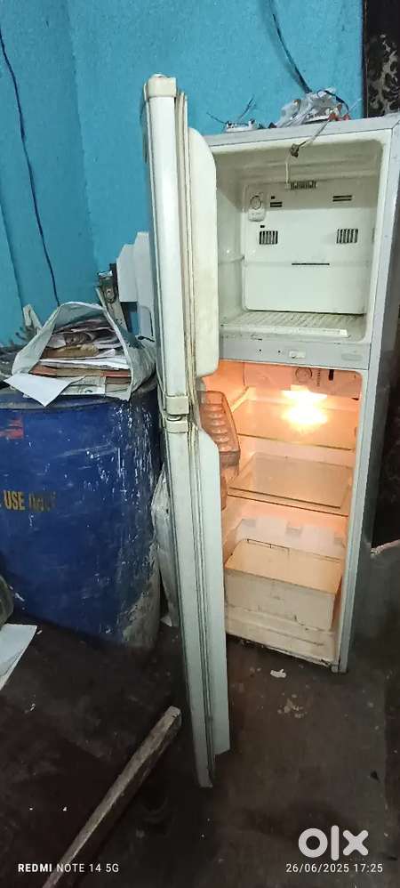 LG refrigerator