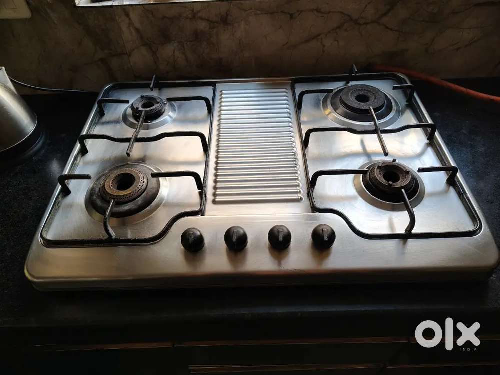 Prestige 4 burner stainless steel sleek gas stove