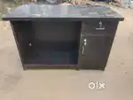 4/2 Office Table at wholesale price