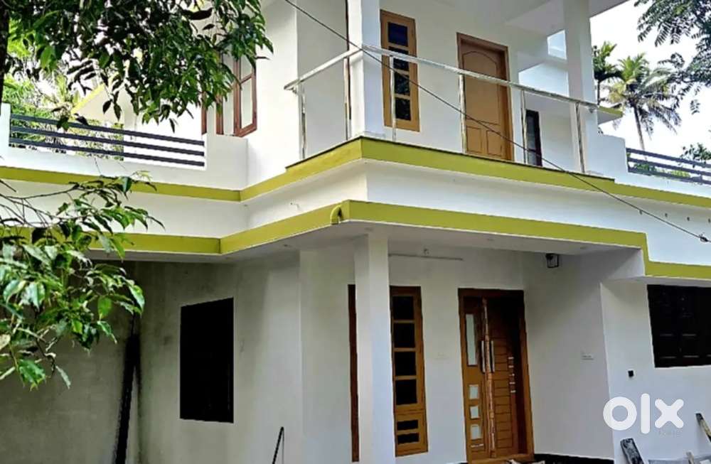 House near Cherthala Court Junction, 2 km 3 BHK