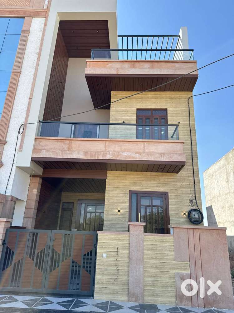 Semi Furnished Duplex Villa