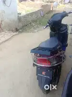 New new condition scooty