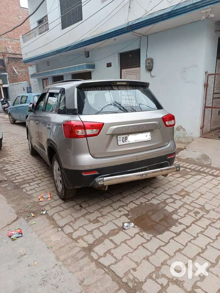 Maruti Suzuki Brezza 2017 December 1st Owner Diesel 72000 Km Driven