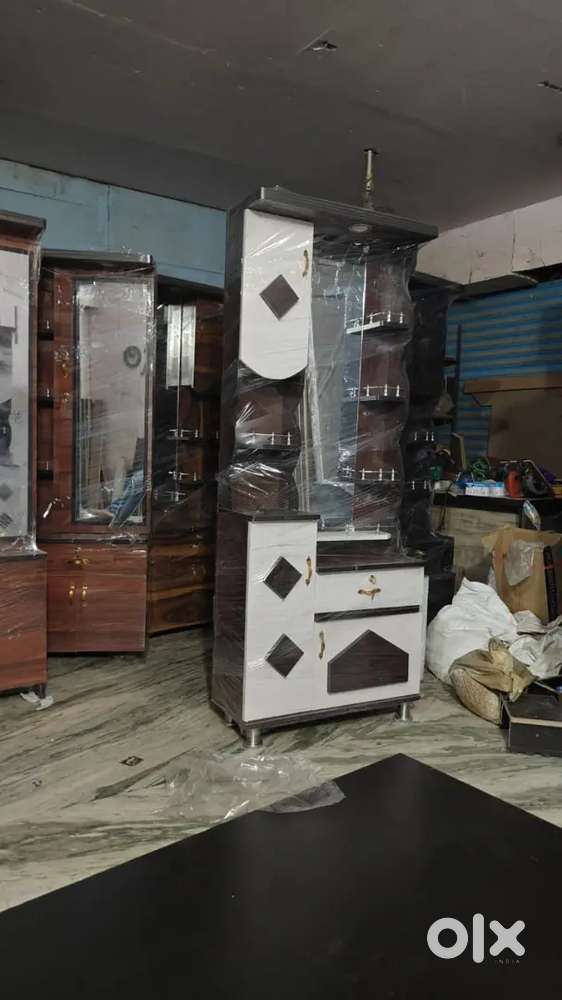 Dressing table available in starf dream furniture