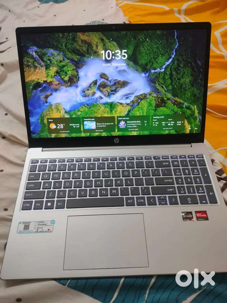 HP Laptop 15s – Like New – Only 4 Months Used