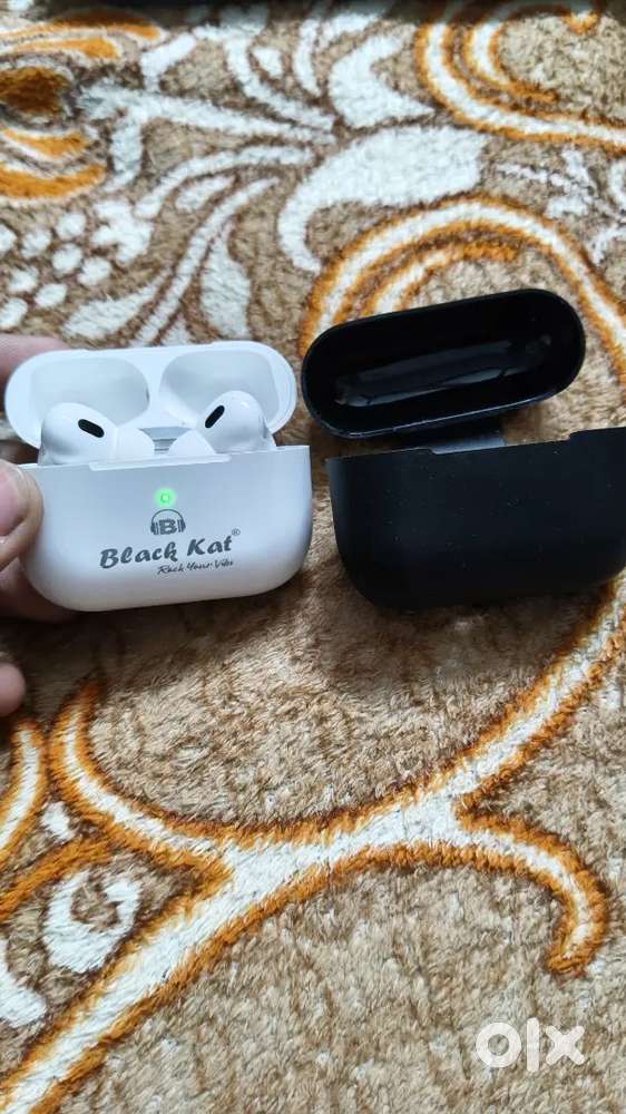 This is new aipords used only 5days