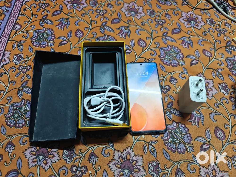 IQOO Z5 , 8/128 , GAMING 778G , SELL/ EXCHANGE