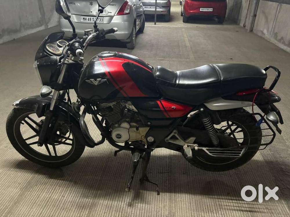 Bajaj V15 in Excellent Condition  Single Owner  50+ Mileage