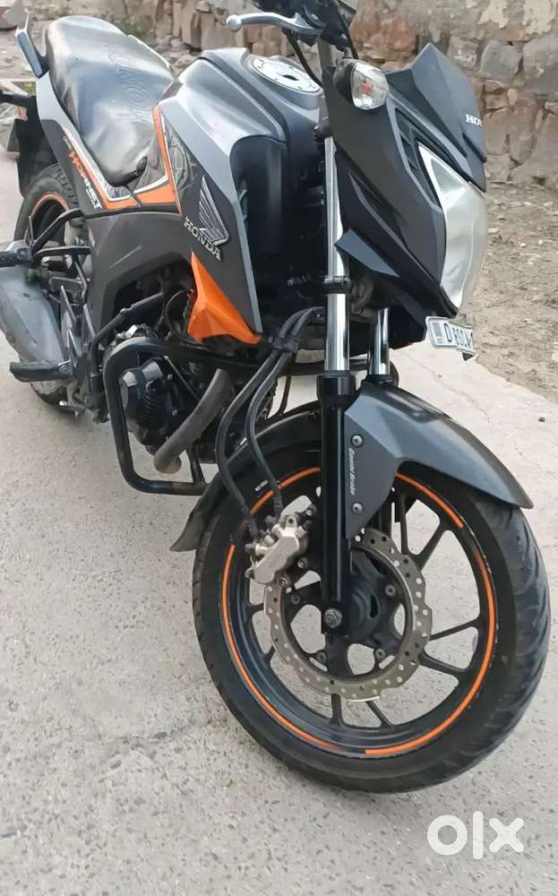 Honda hornet Sports bike
