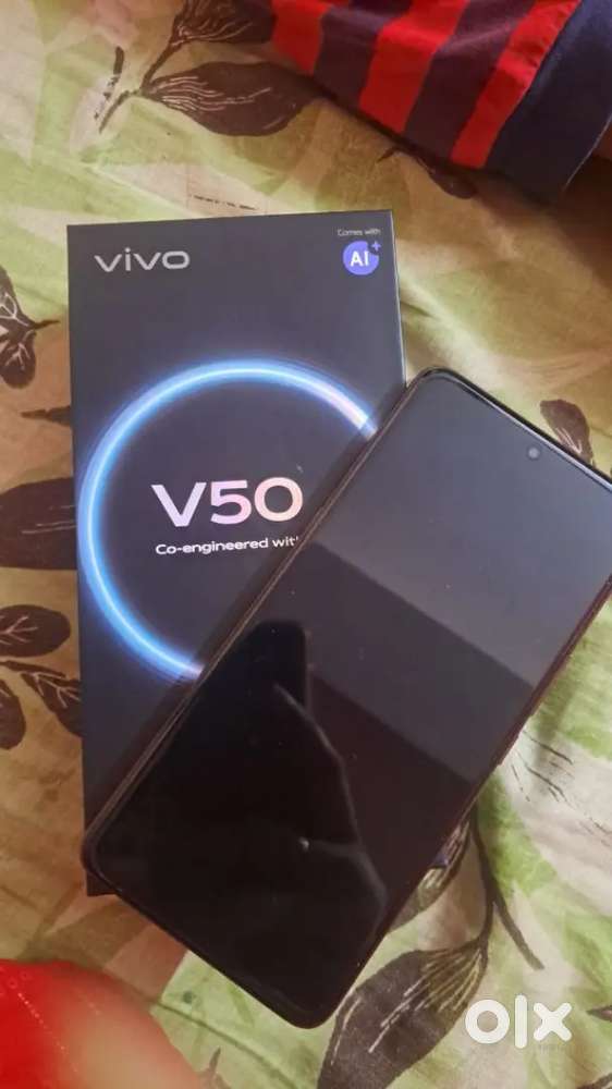 Vivo v50 8gb ram 256gb new Mobile exchange available