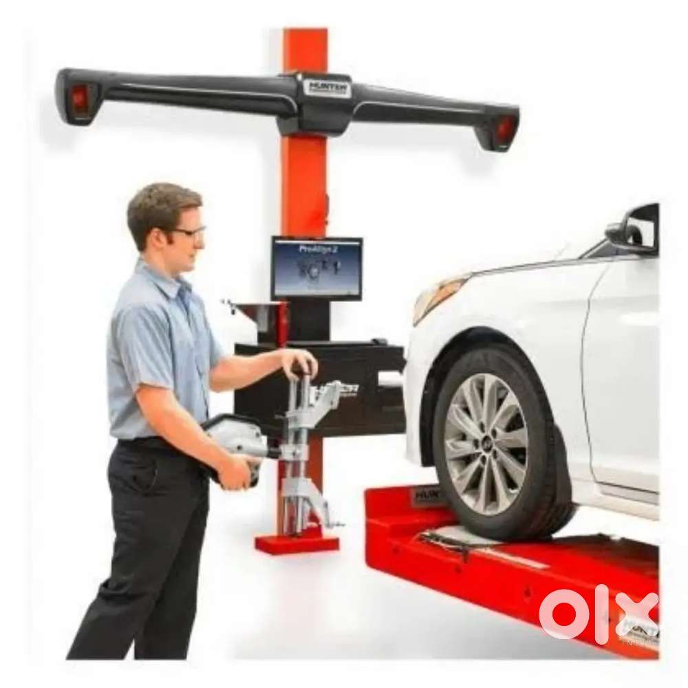Asst car wheel alignment Mechanic