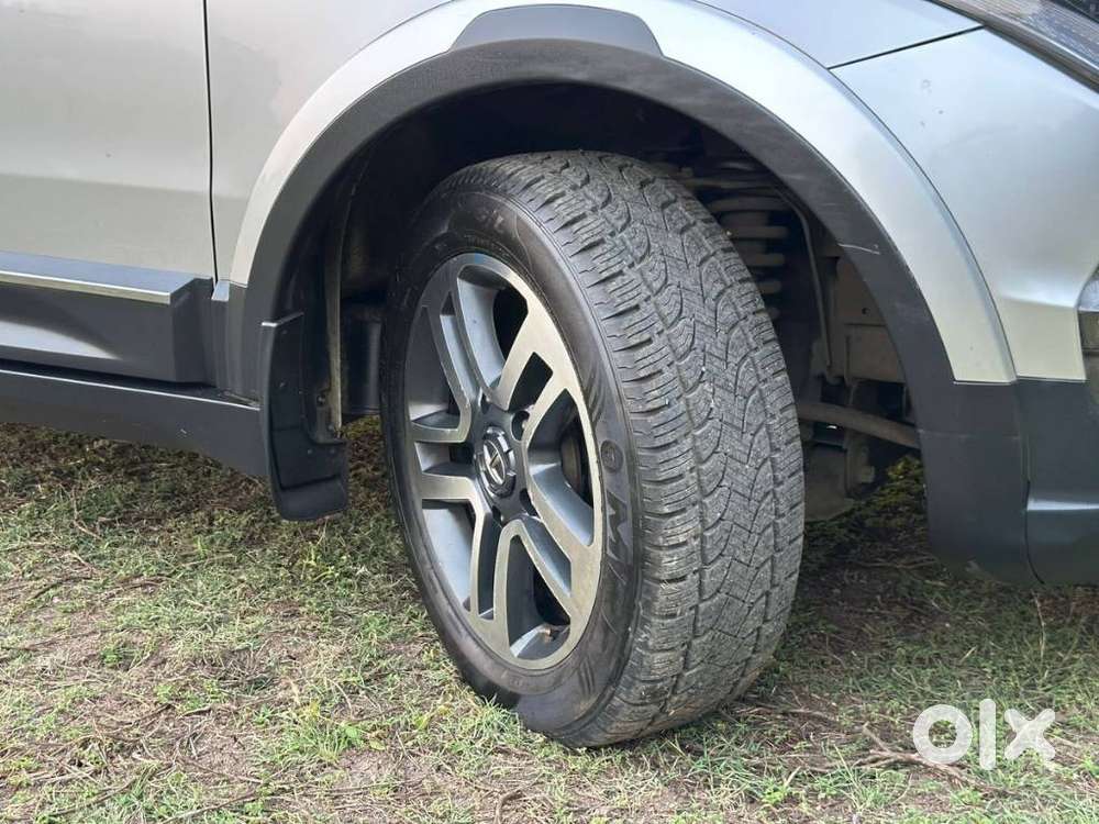 Tata Hexa 2.2 XT 4X2 7 STR, 2017, Diesel