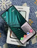 Samsung m16 5g 4 month old