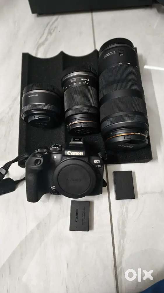 Canon R10 with 3 Lenses