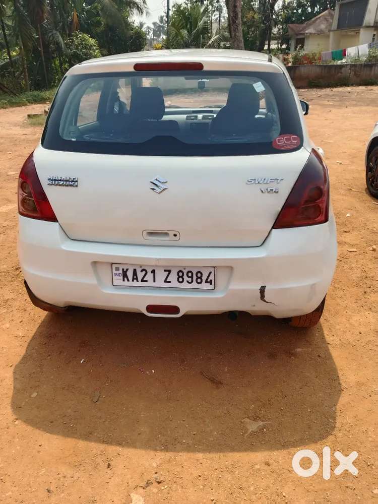 Maruti Suzuki Swift 2009 Diesel 105000 Km Driven