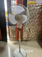 Usha Stand fan