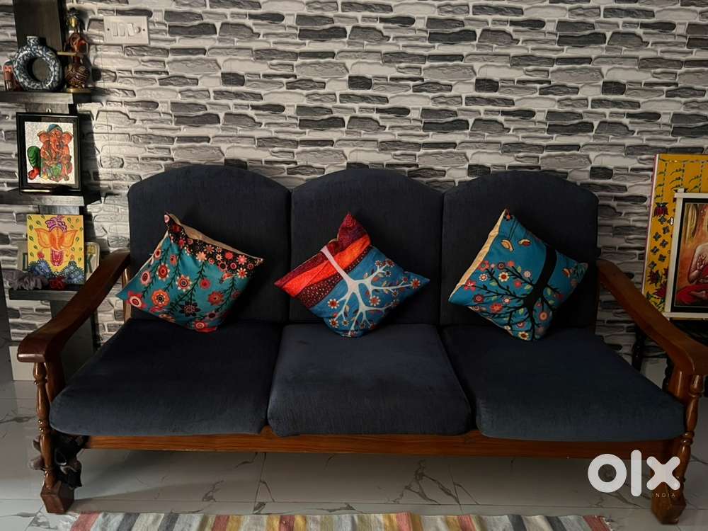 Sofa sets of 3