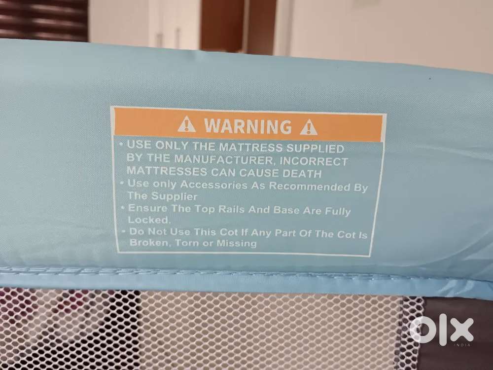 New baby crib for sale.