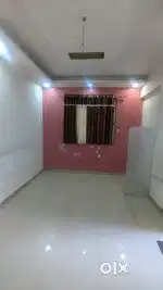 2bhk semi furnished flat with kitchen trolly