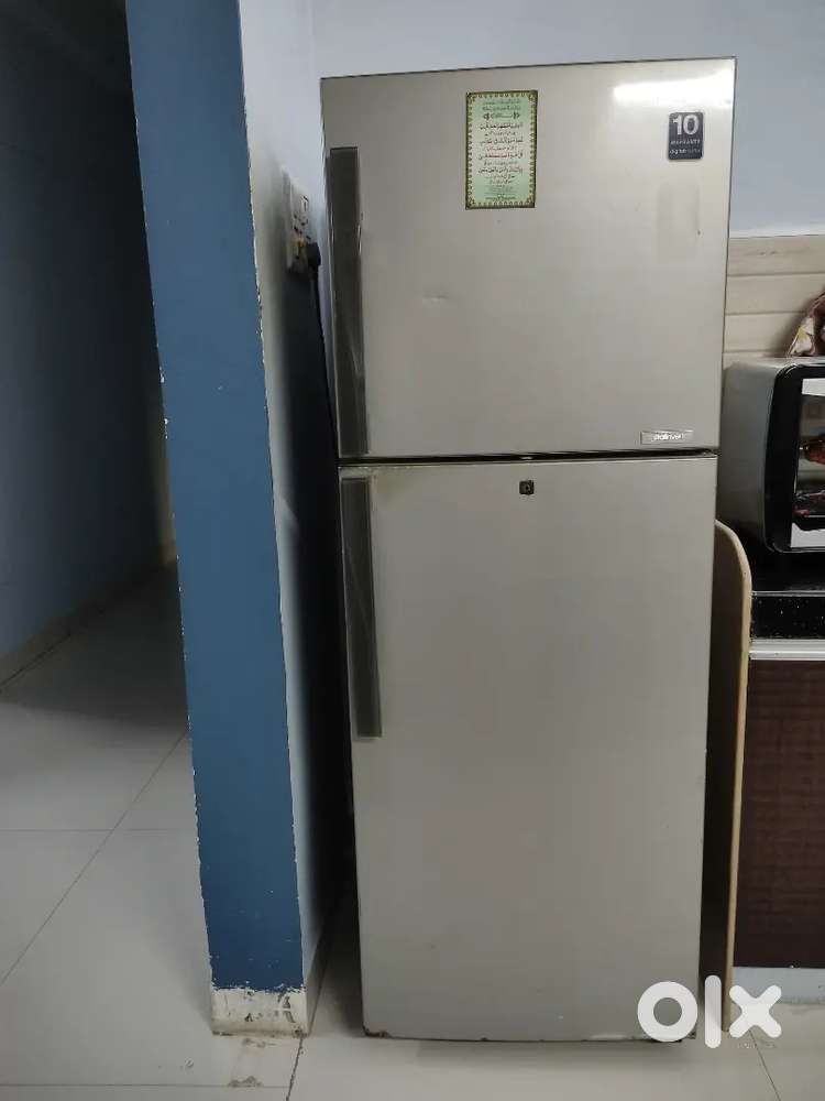 Samsung Refrigerator double door 253 litres