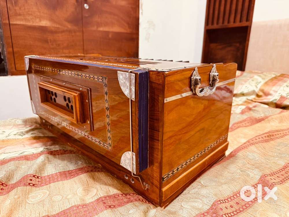 DSR Type Model 13 Scale 3 Line Premium Reeds Harmonium