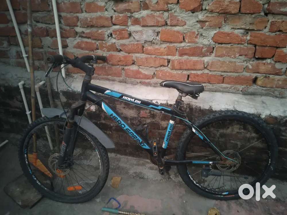 Ekadam badhiya condition thodi bahut repair karani padegi