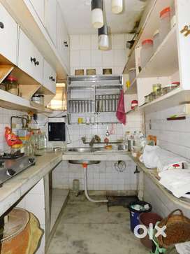 Sukhdev vihar 3 Bhk 2nd floor ,car parking