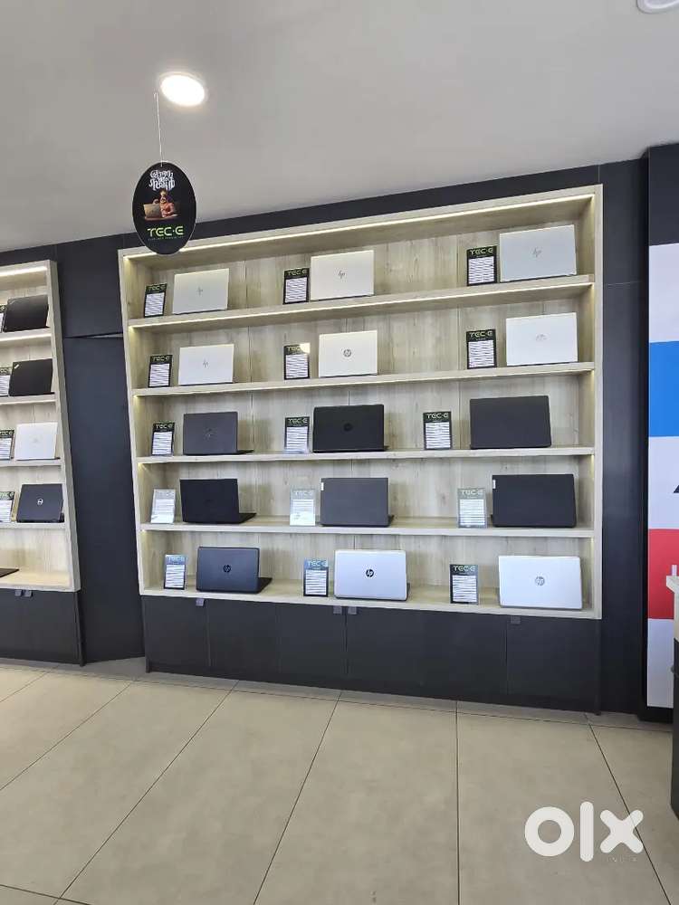 ലാപ്ടോപ് ന്റെ വലിയ കളക്ഷൻ ഇനി വൈറ്റില ൽ