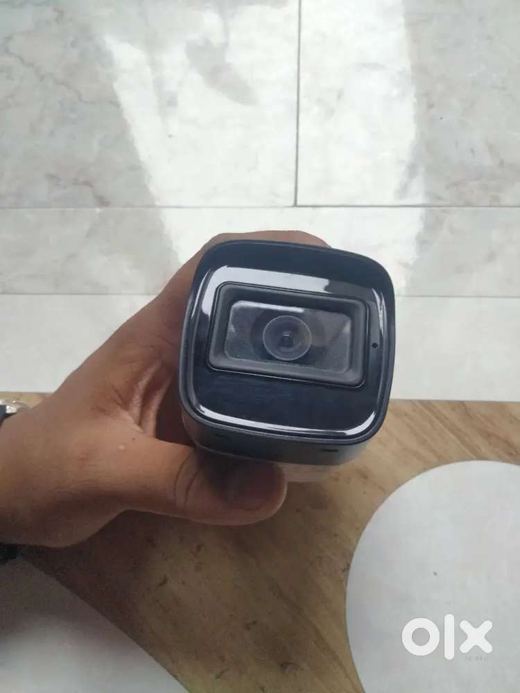 Hikvision colour camera (new)