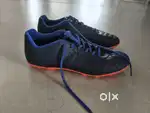 Kipsta football boots size uk4