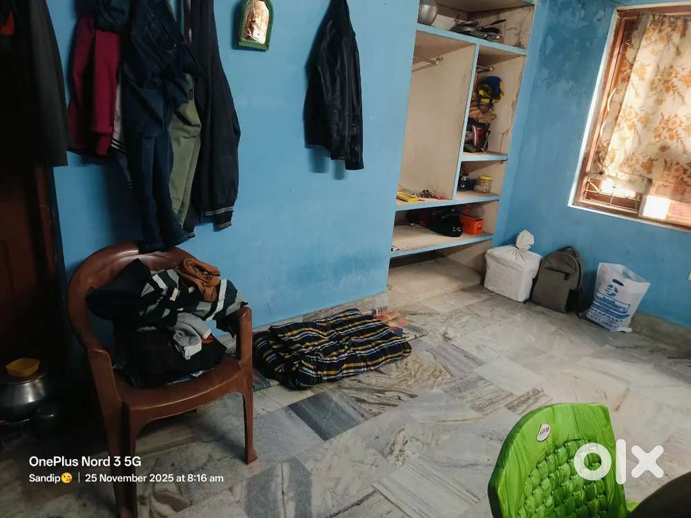 1 competitive students