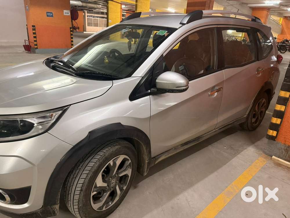 Very good condition Honda BRV Auto Gear for sell