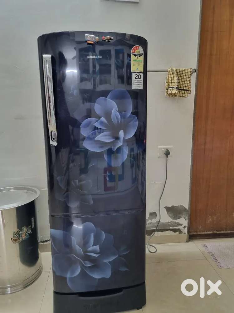 SAMSUNG 223 liter Refrigerator