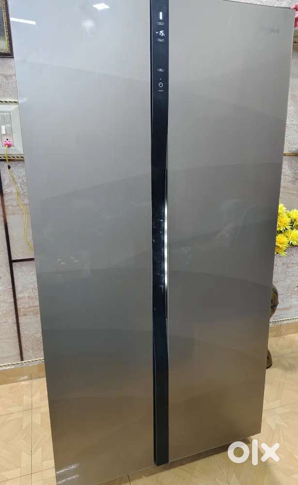 Whirlpool side by side refrigerator