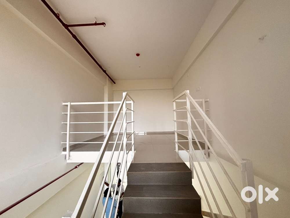 Office space for rent at Nashik Phata just a step down away from metro