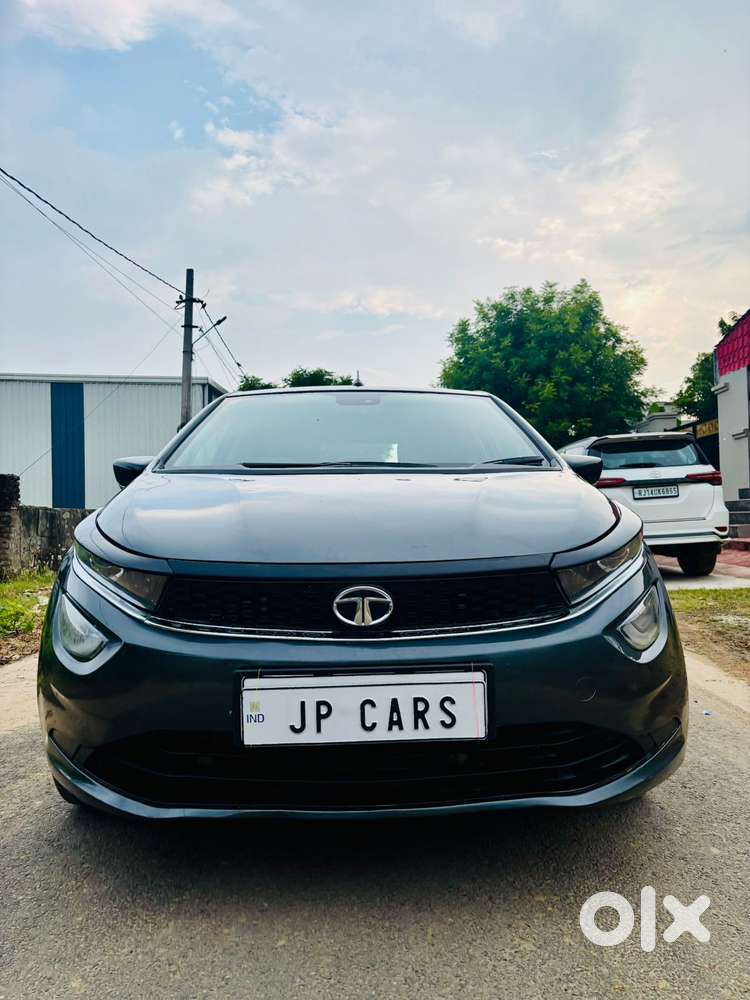 Tata Altroz 1.2 XZA Plus Dark Edition DCT, 2022, Diesel
