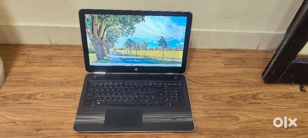 HP PAVILION - LAPTOP