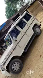 Mahindra Bolero SLX 2017 NOVEMBER MONTH well-maintaine hai