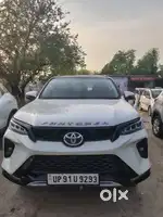 Toyota Fortuner Legender 4X2 AT 2.8, 2022, Diesel