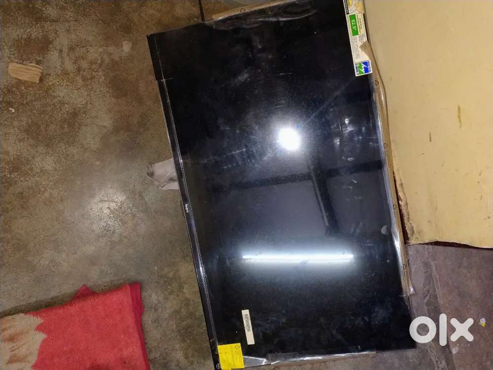 32 Inchi LCD redmi company fully Android brand new