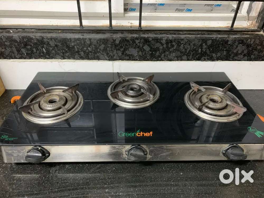 Greenchef 3 burner gas stove - excellent condition, works perfectly!