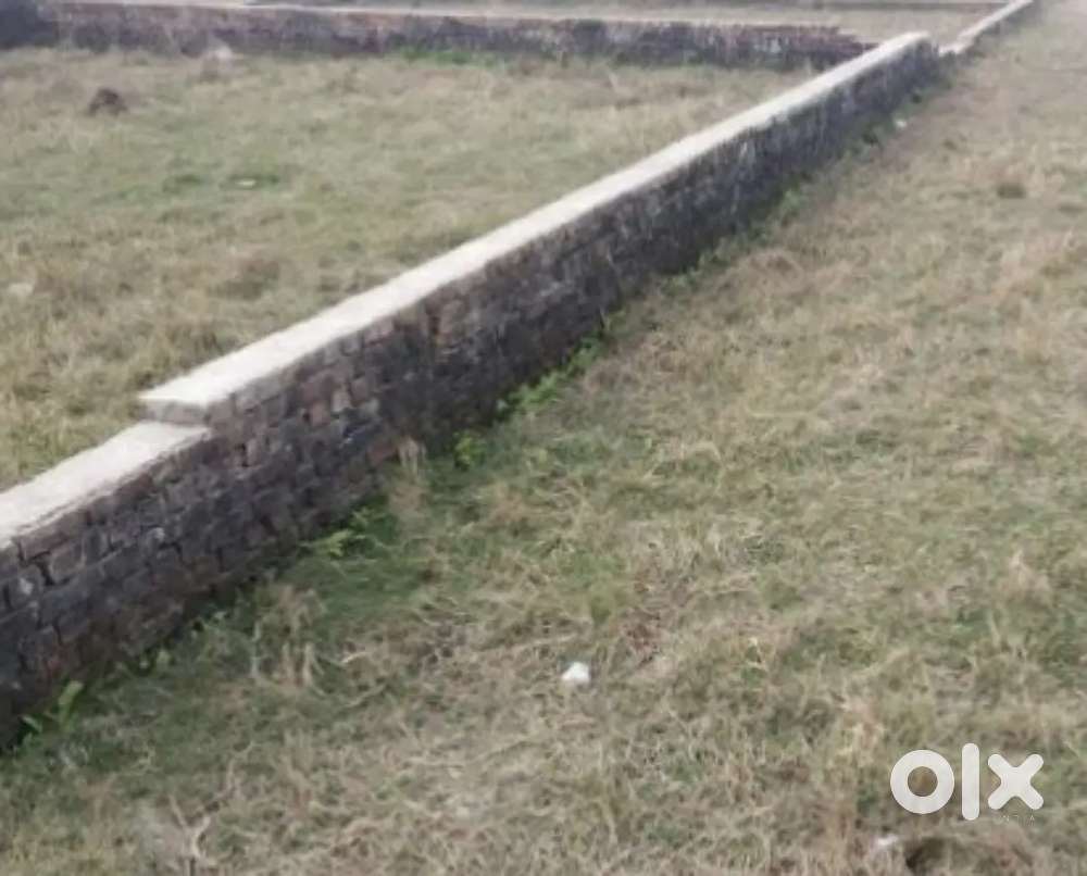 83 Gaz plot available for sale