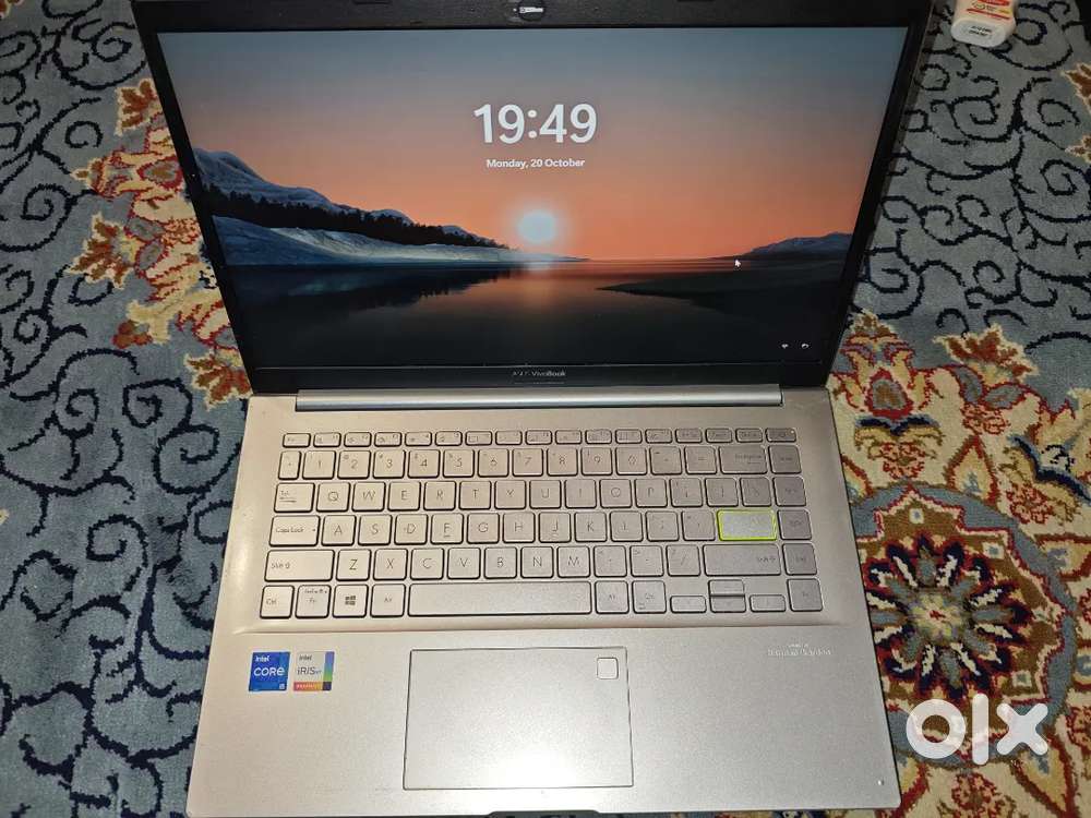Asus vivobook 14