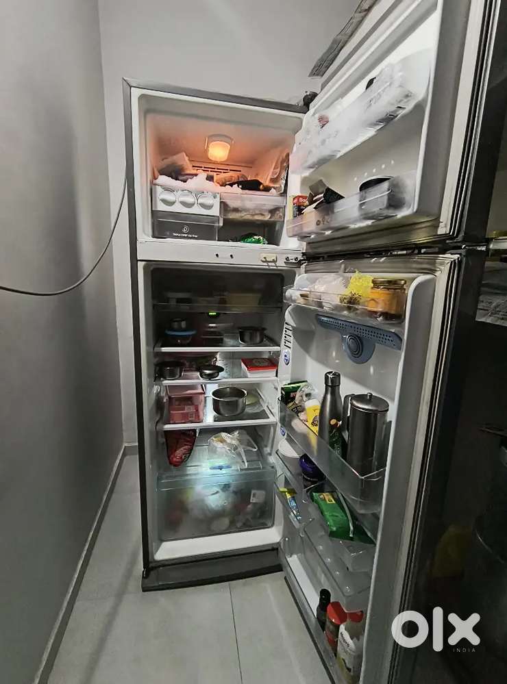 Lg refrigerator