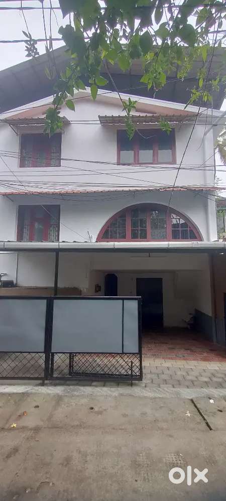 GIRLS PG HOSTEL, THIRUVANNUR