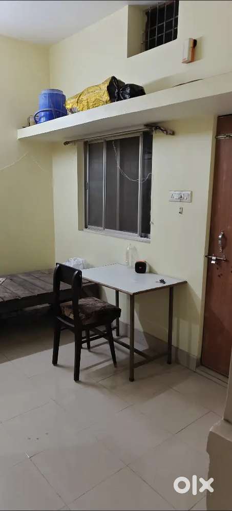 Need a female roommate