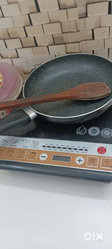 Fry pan seller